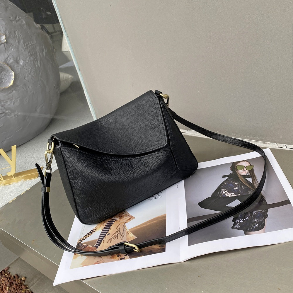 Women's Underarm Geometric Leather Pillow First Layer Crossbody Bags