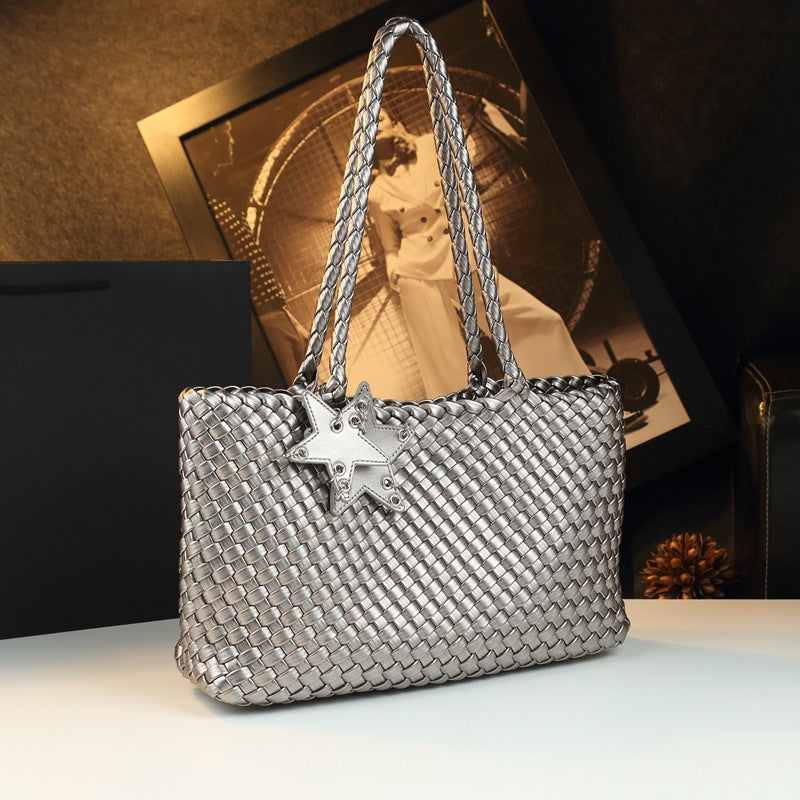 Hand-woven Underarm Five-pointed Star Ornaments Commuter Handbags