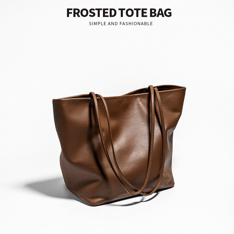 Women's Simple Style Leather Soft Glutinous Shoulder Bags