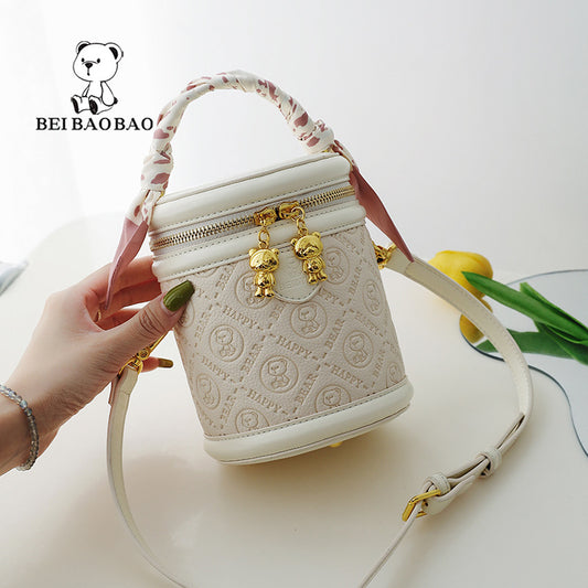 Women's Source Textured Trendy Portable Western Style Crossbody Bags