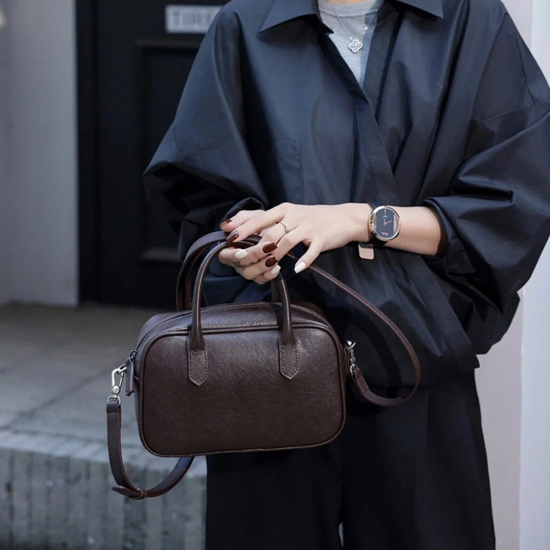 Women's Tanned Leather Cowhide Boston Bowling Retro Black Commuter Handbags