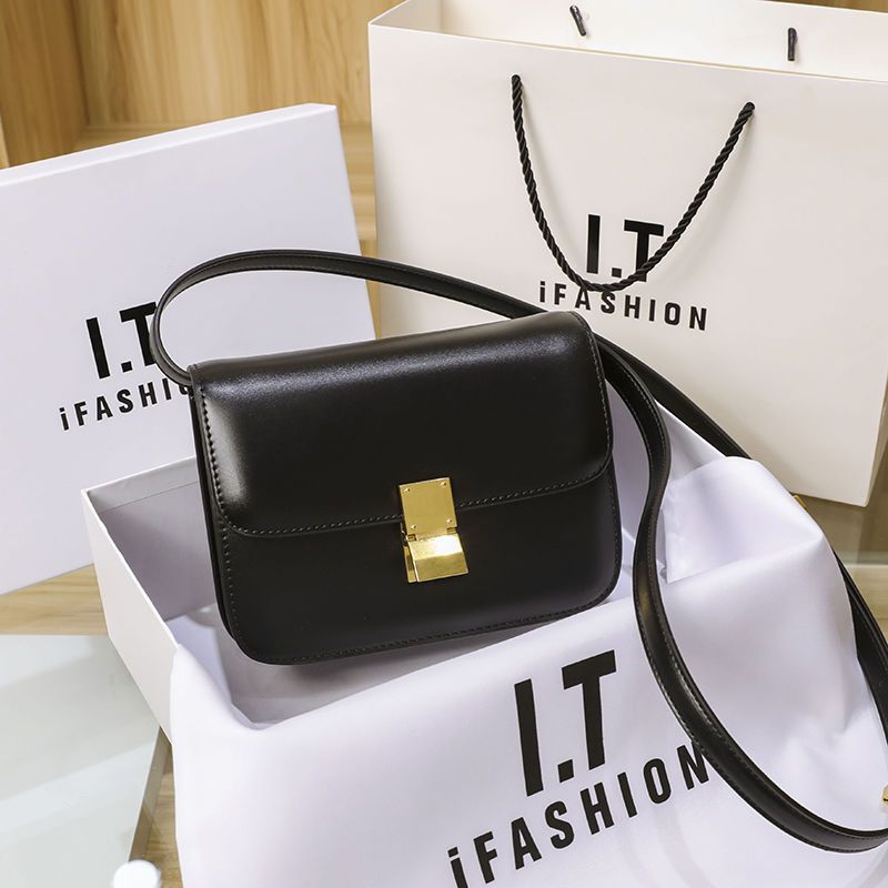 New Women's Genuine Leather Tofu Fashionable Shoulder Bags