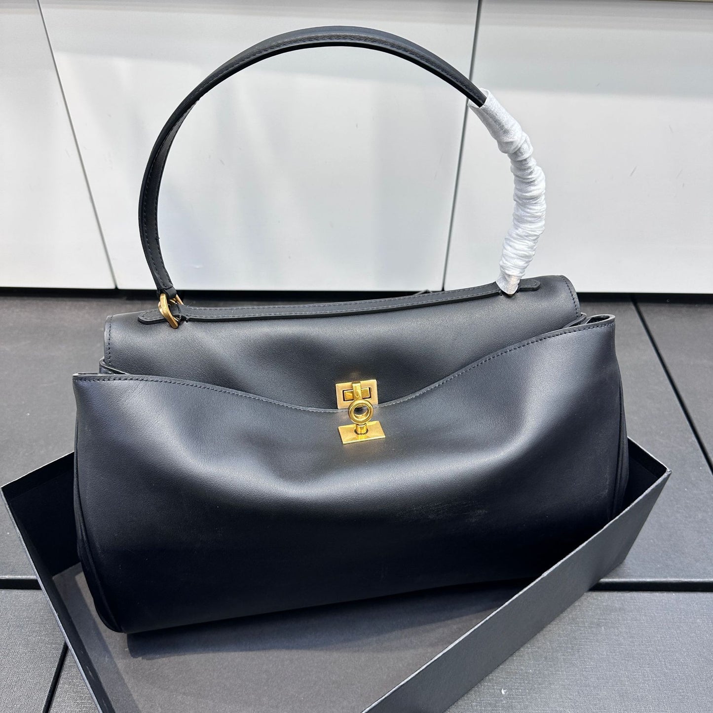 Color First Layer Cowhide Kelly Large Shoulder Bags