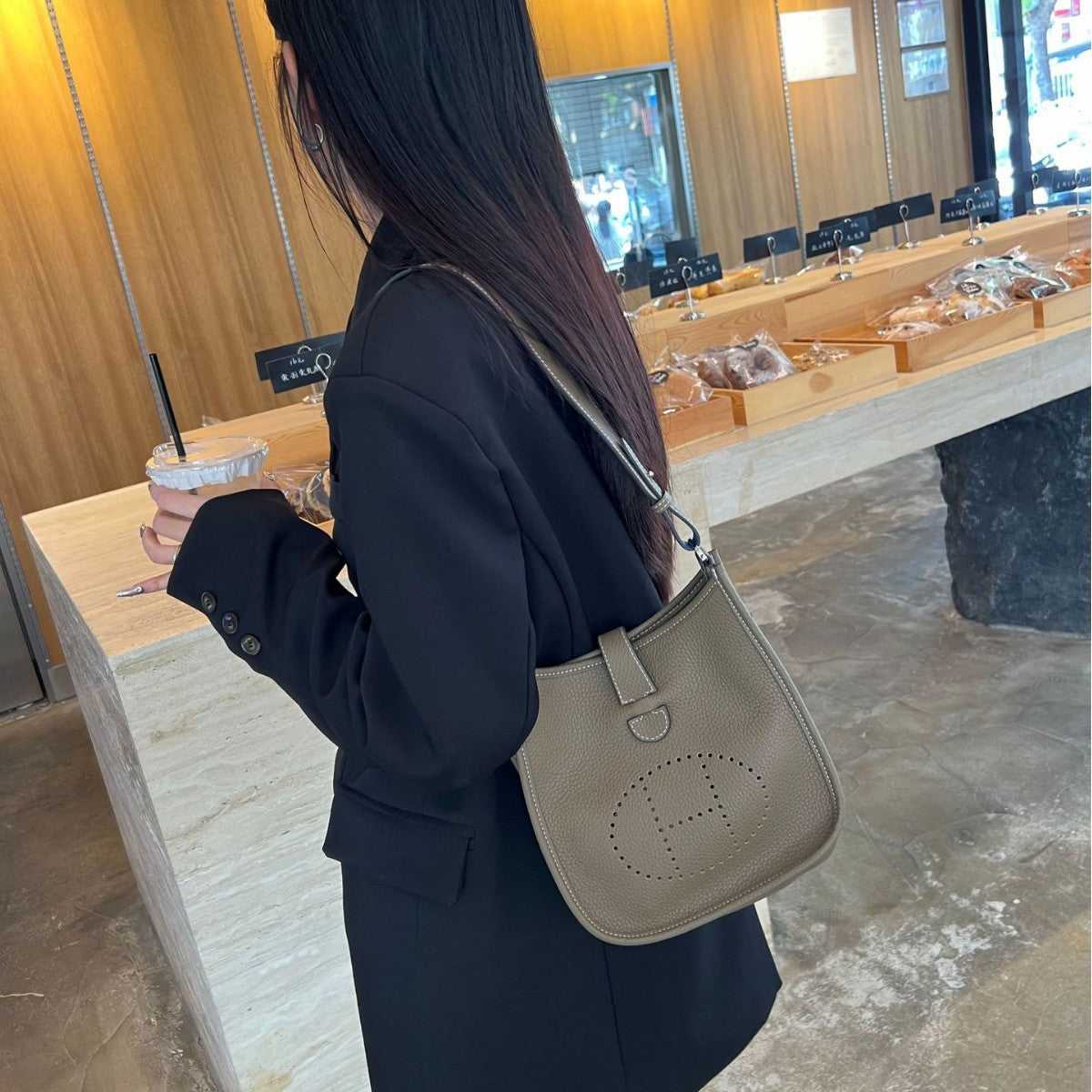 Women's First Layer Cowhide Underarm Leather Crossbody Bags