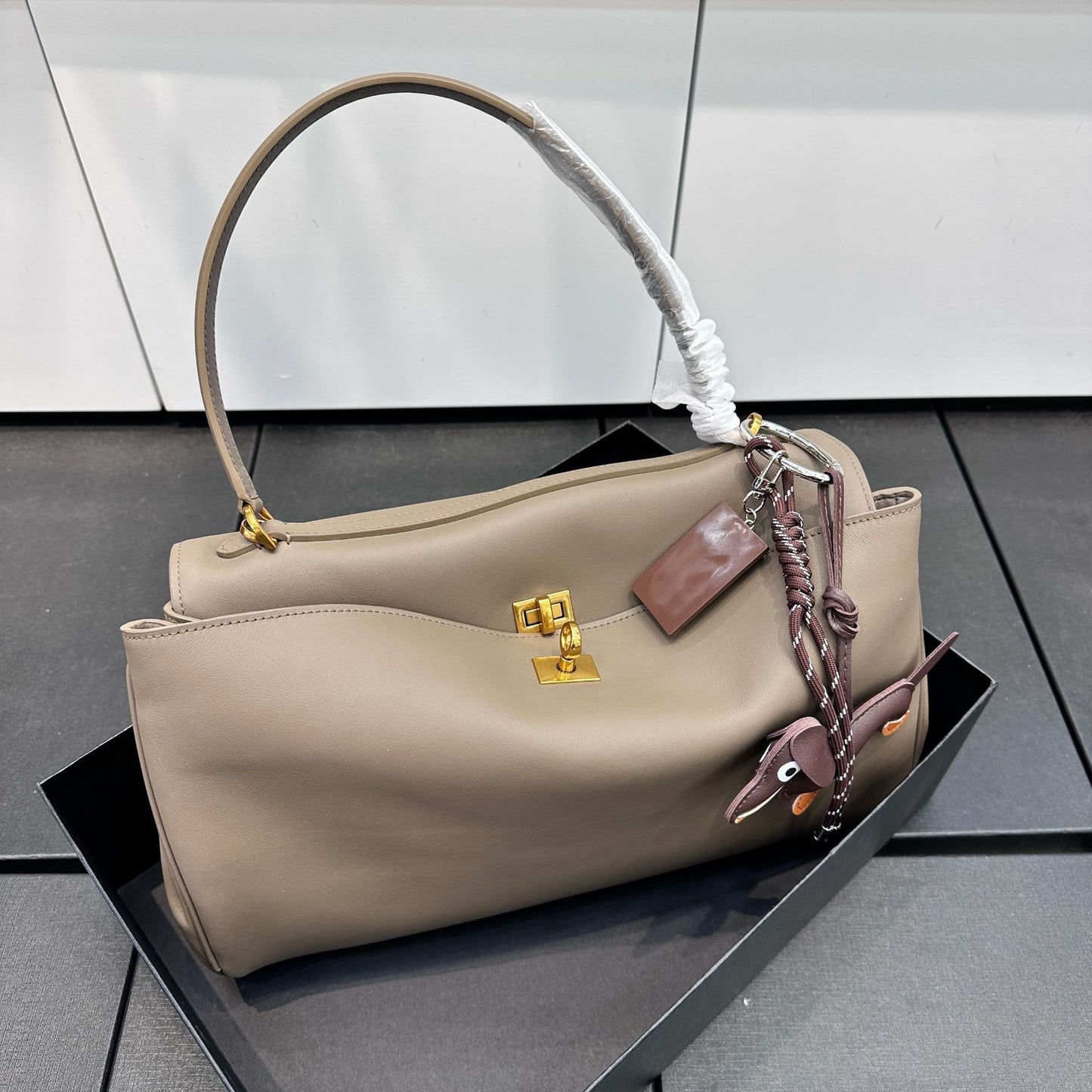 Color First Layer Cowhide Kelly Large Shoulder Bags