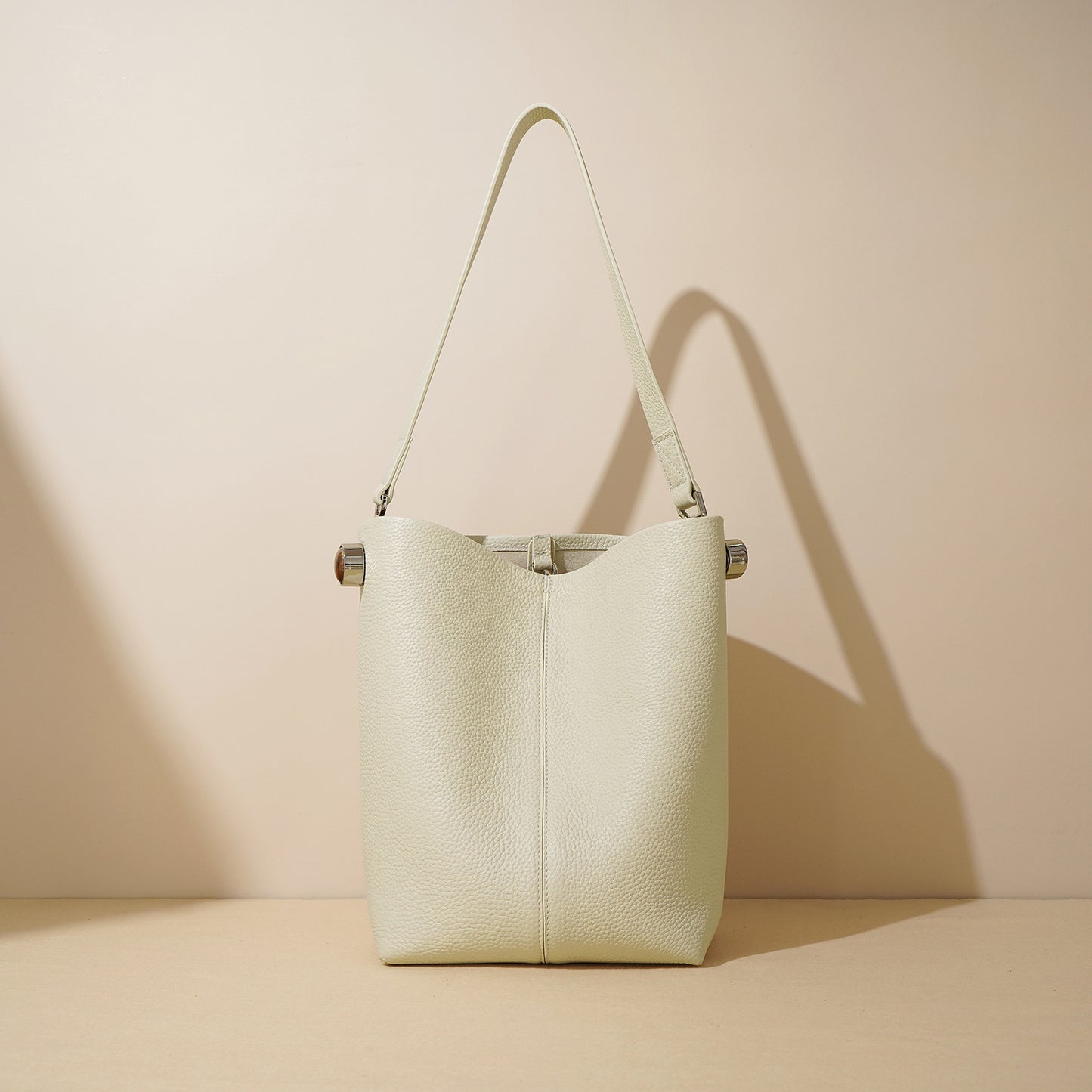 Women's Simple First Layer Cowhide Large Capacity Shoulder Bags