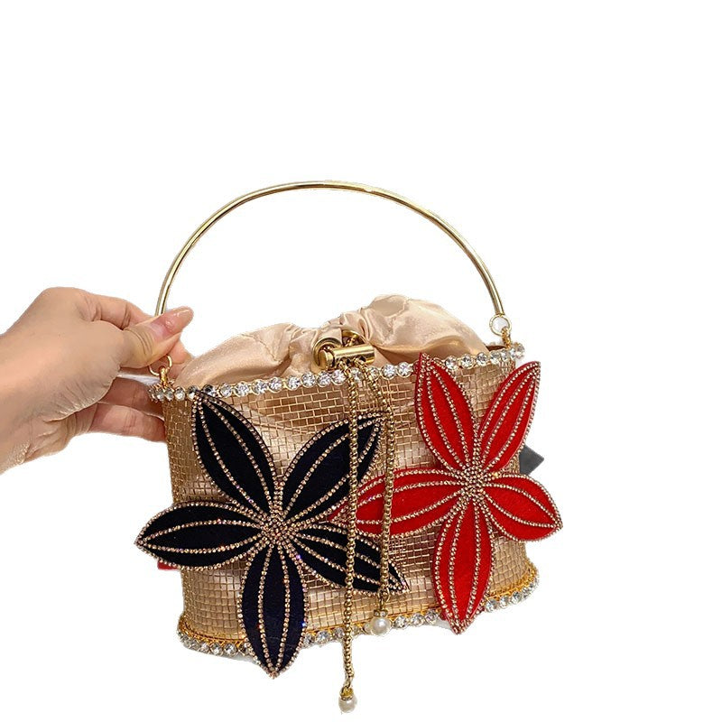 Hollow Flower Chain Banquet Basket Bird Crossbody Bags