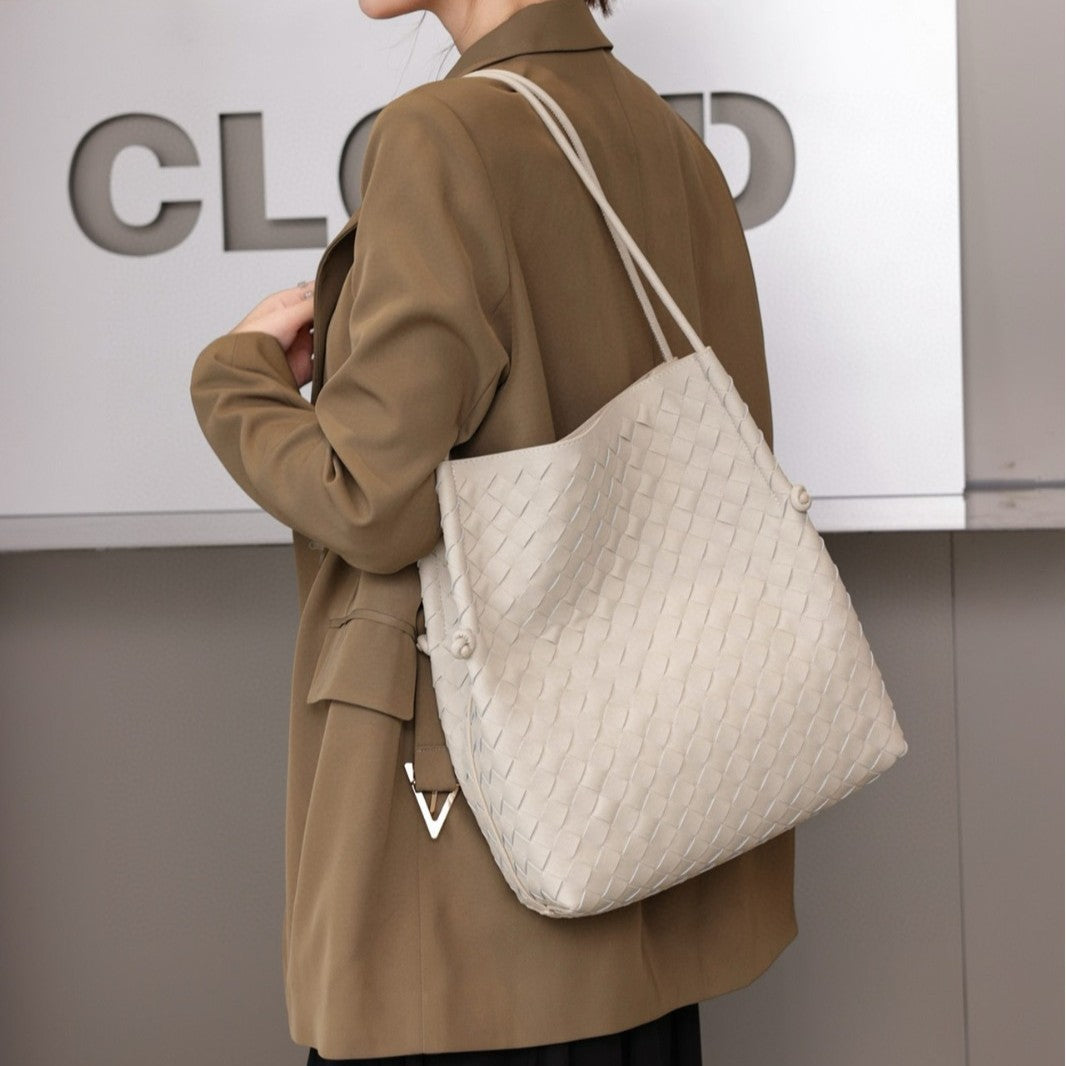 Women's Leather Woven Literary Large Designer Model Shoulder Bags
