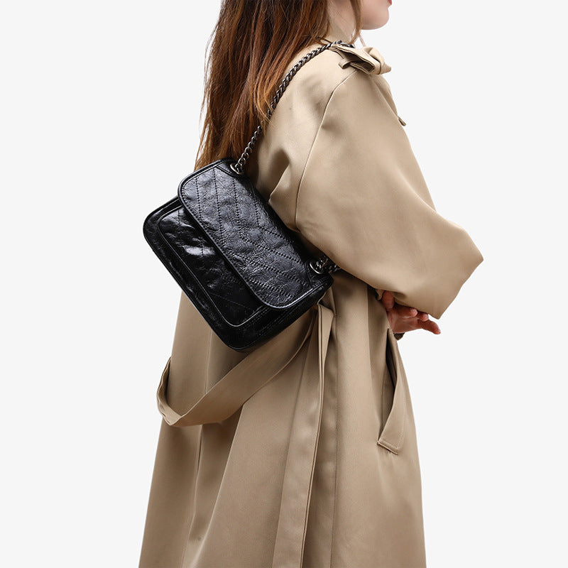 Popular Oil Wax Leather Cowhide Diamond Bags