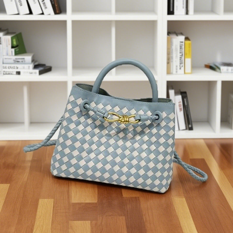 Stylish Glamorous Fashion Handmade Woven Commuting Handbags
