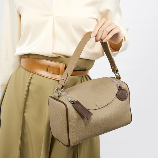 Women's First Layer Cowhide Pillow Texture Simple Crossbody Bags
