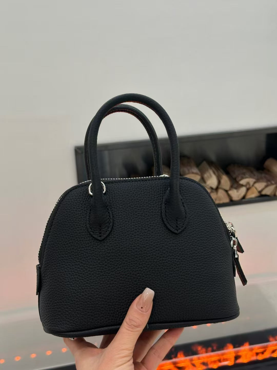 Cool Women's Genuine Leather Shell Fashionable Handbags