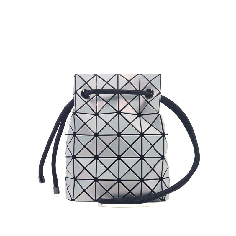 Women's Triangle Drawstring Rhombus Single Life Shoulder Bags