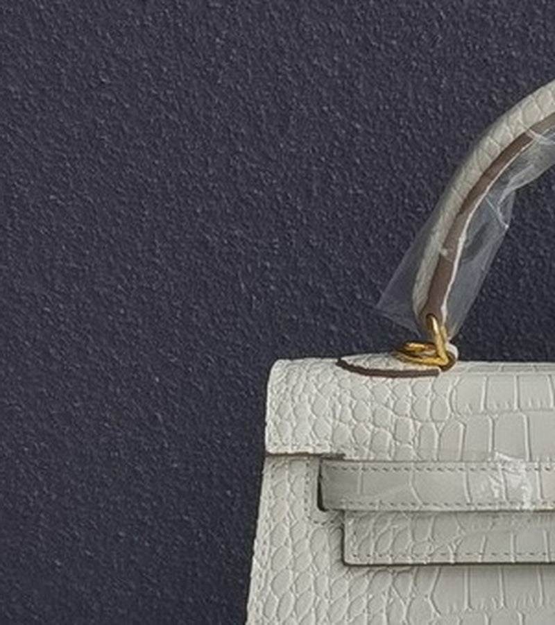 Women's Generation Crocodile Pattern Cowhide Mini Leather Handbags