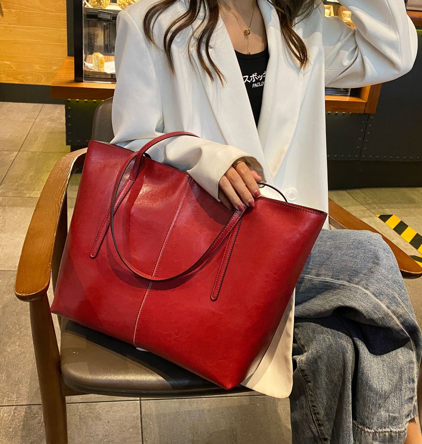 Women's Cowhide Big Fashion Large Capacity Portable Shoulder Bags