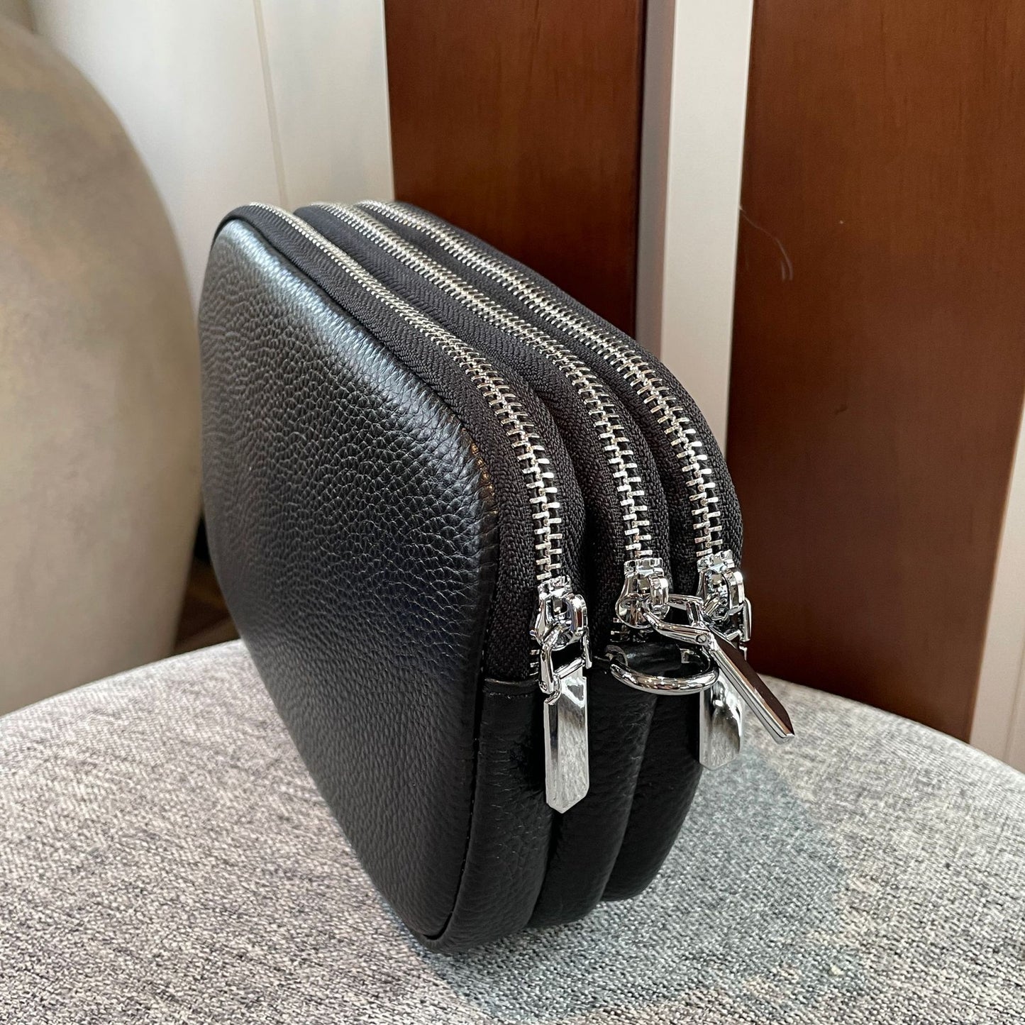 Women's Leather Mobile Cross Body Large Capacity Crossbody Bags