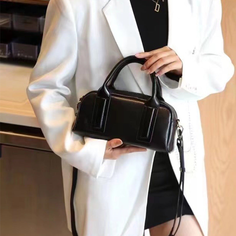 Women's Leather Pillow Niche Trendy Large Capacity Handbags