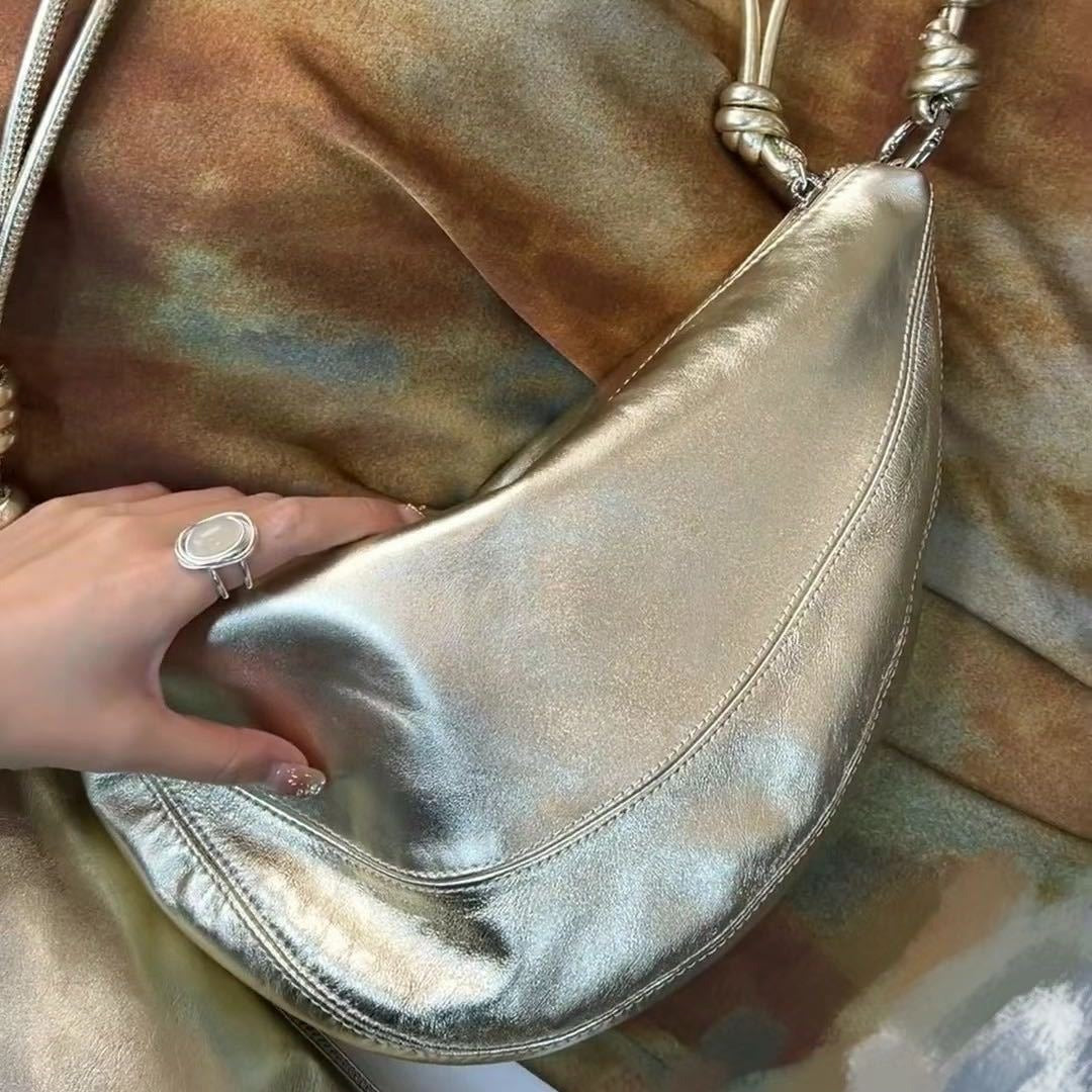 Women's Tanned Sheepskin Genuine Leather Retro Niche Crossbody Bags
