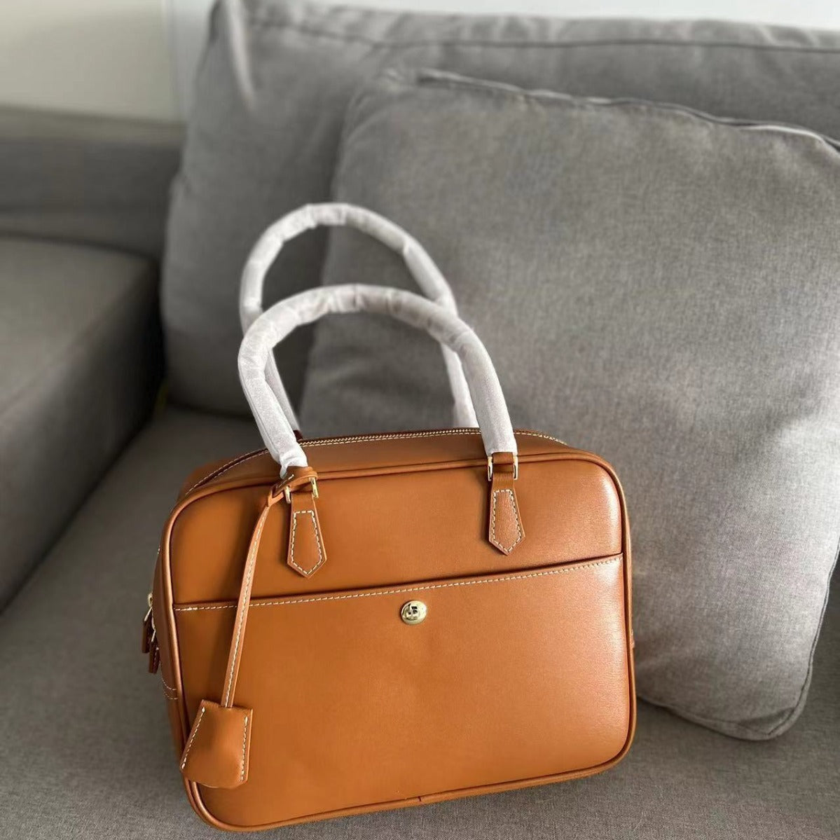 Le Orange Design Cowhide Leather Bowling Shoulder Bags