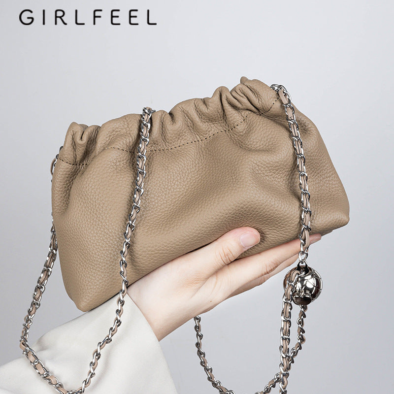 Sales Female Fashion Niche Pleated Cloud Crossbody Bags