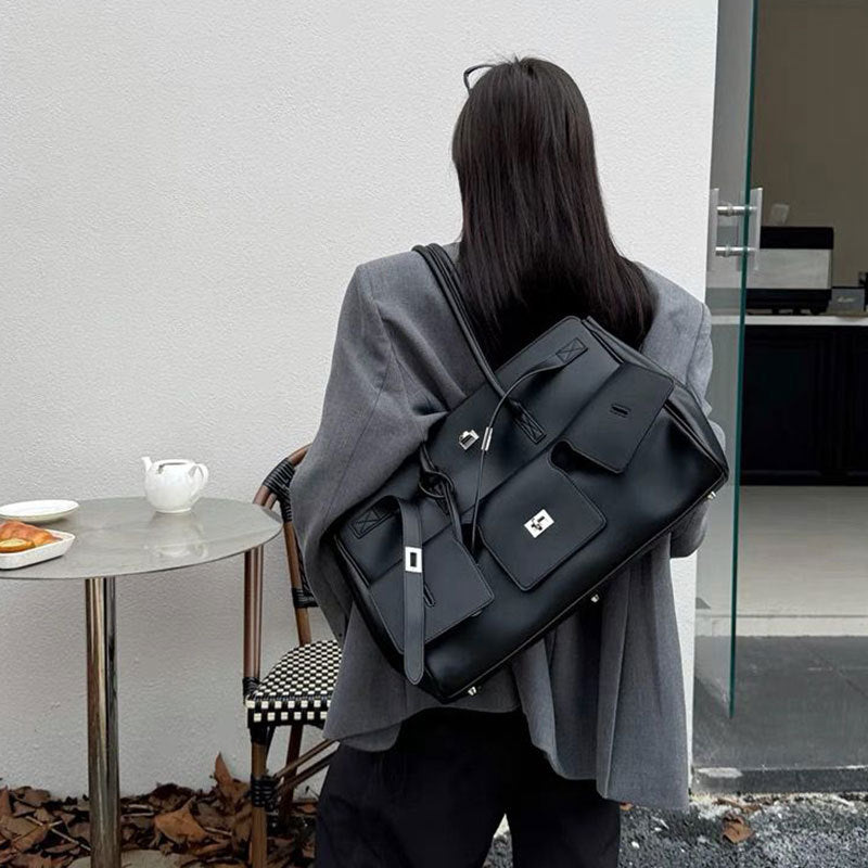 Kelly Large Capacity Unisex Style Wings Shoulder Bags