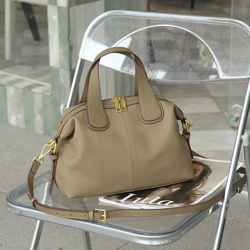 Women's Fashionable Large Capacity High-grade Western Style First Crossbody Bags