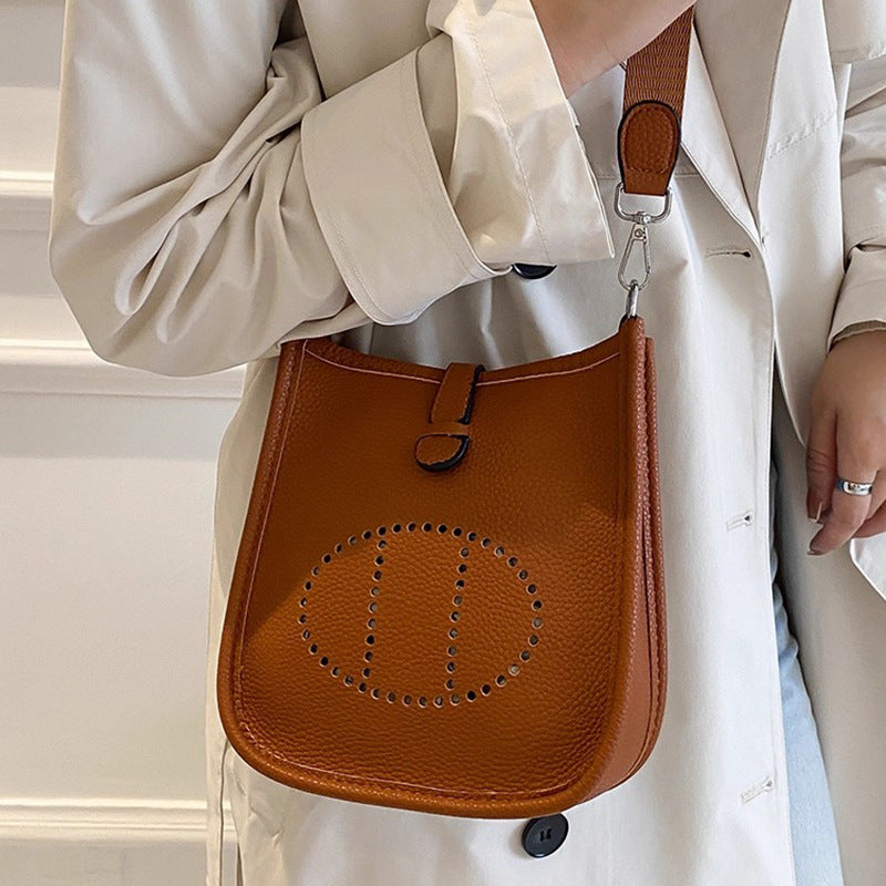 Beautiful High-grade Hollow Craft Fashion One Crossbody Bags