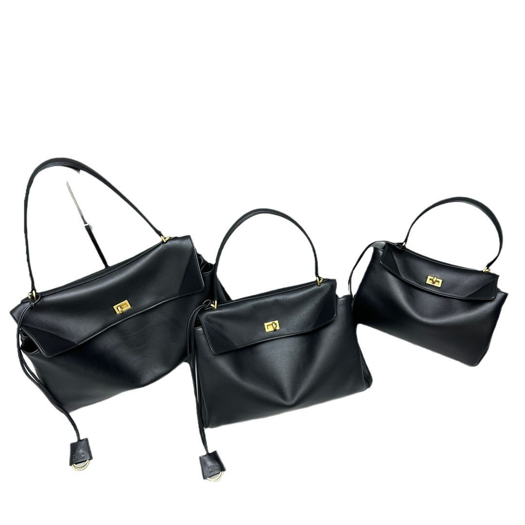 Genuine Leather High-grade Idle Style Twist Shoulder Bags