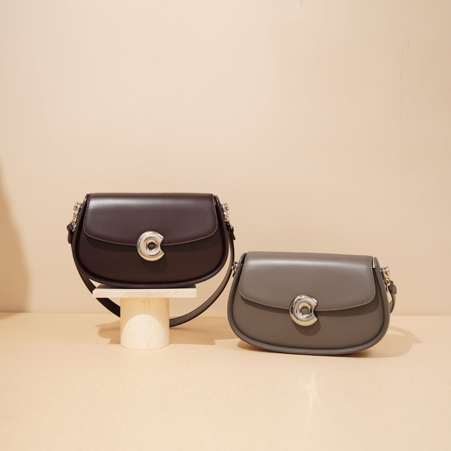 Women's Design Saddle Fashion Retro Portable For Armpit Bags