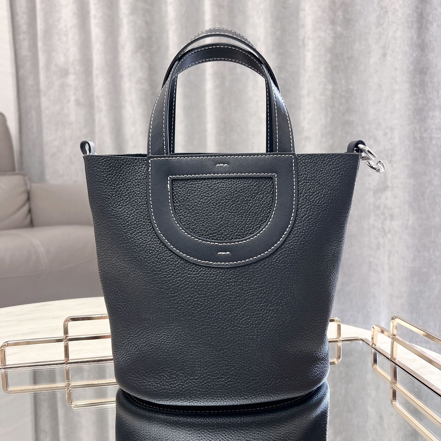 Women's Nose Vegetable Basket First Layer Cowhide Lychee Pattern Large Handbags