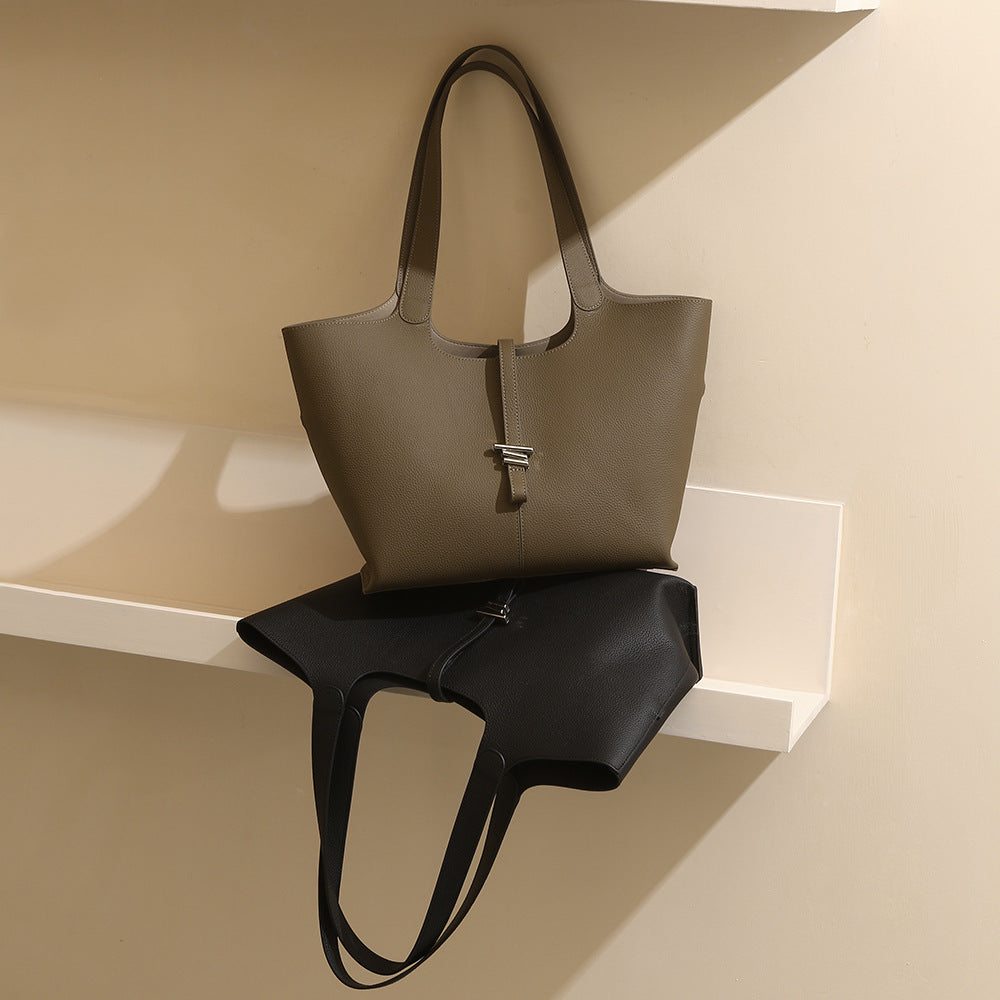 Women's Leather Autumn Portable Large Capacity Commuter Handbags