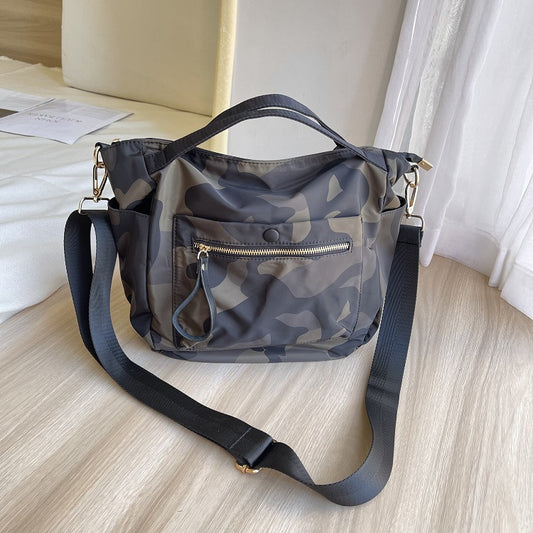 Fashionable Lightweight Nylon Cloth Large Capacity Tote Bags
