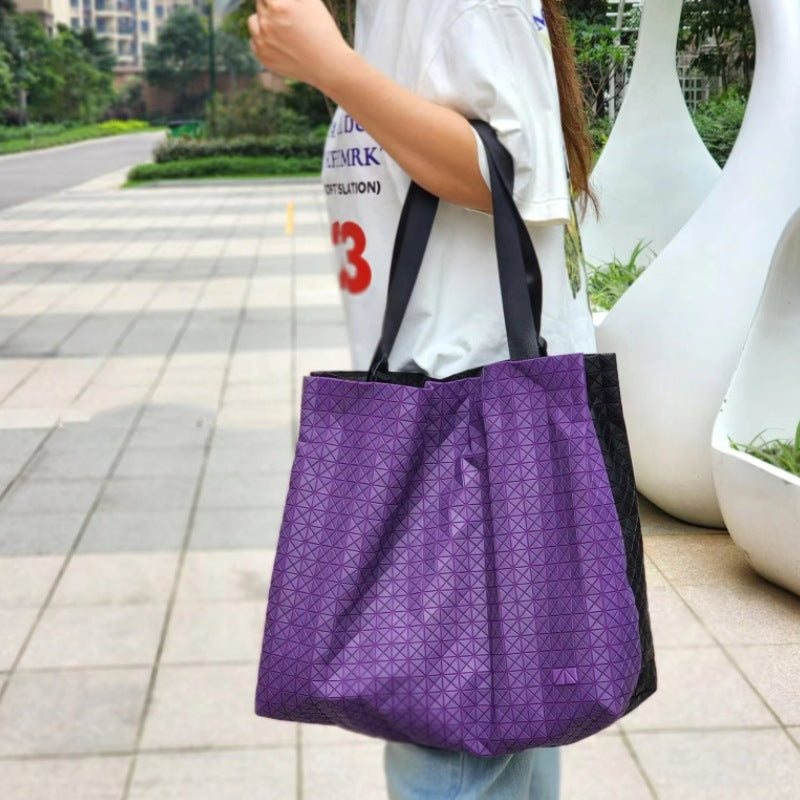 Geometric Diamond Pattern Silicone Check Lifetime Shoulder Bags