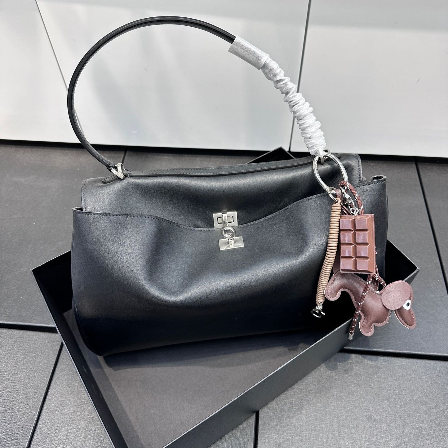 Color First Layer Cowhide Kelly Large Shoulder Bags