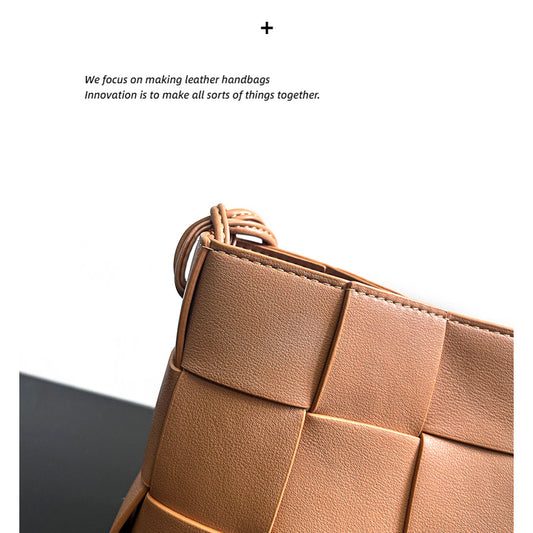 Fashion Soft Plaid Underarm Woven Shape Shoulder Bags