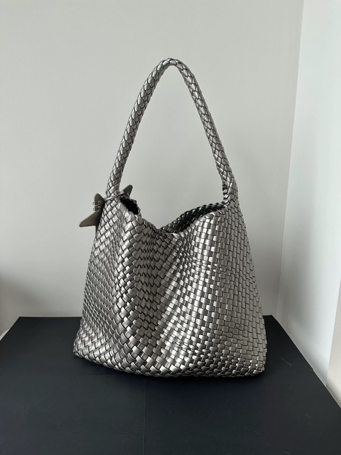 Women's Design Hand-woven Summer Large Capacity Portable Crossbody Bags