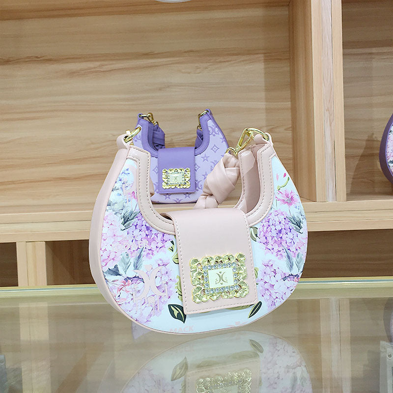 Women's Crescent Moon Hand-woven Twist Braid Shoulder Bags