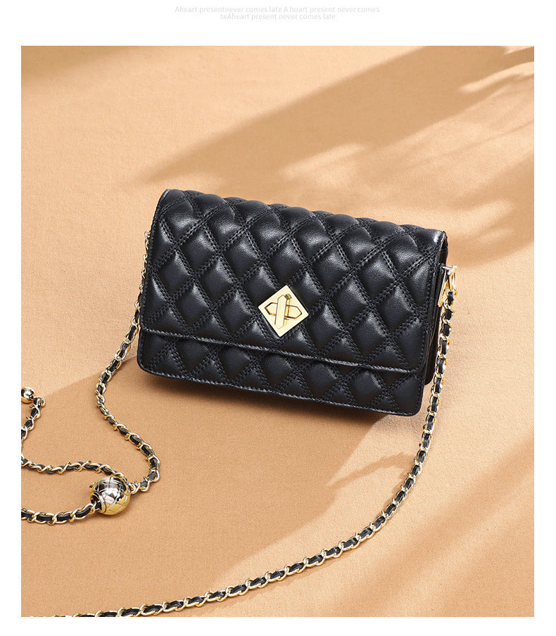 Women's Cowhide Fashionable Classic Style Rhombus Chain Shoulder Bags