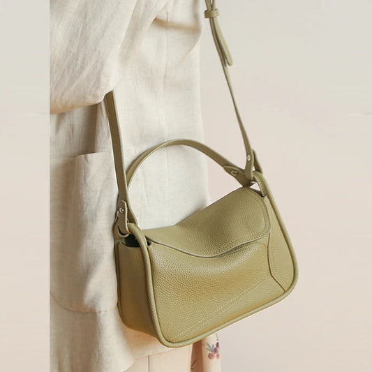 Women's Leather Fashion Geometry Pattern Cowhide Niche Bags