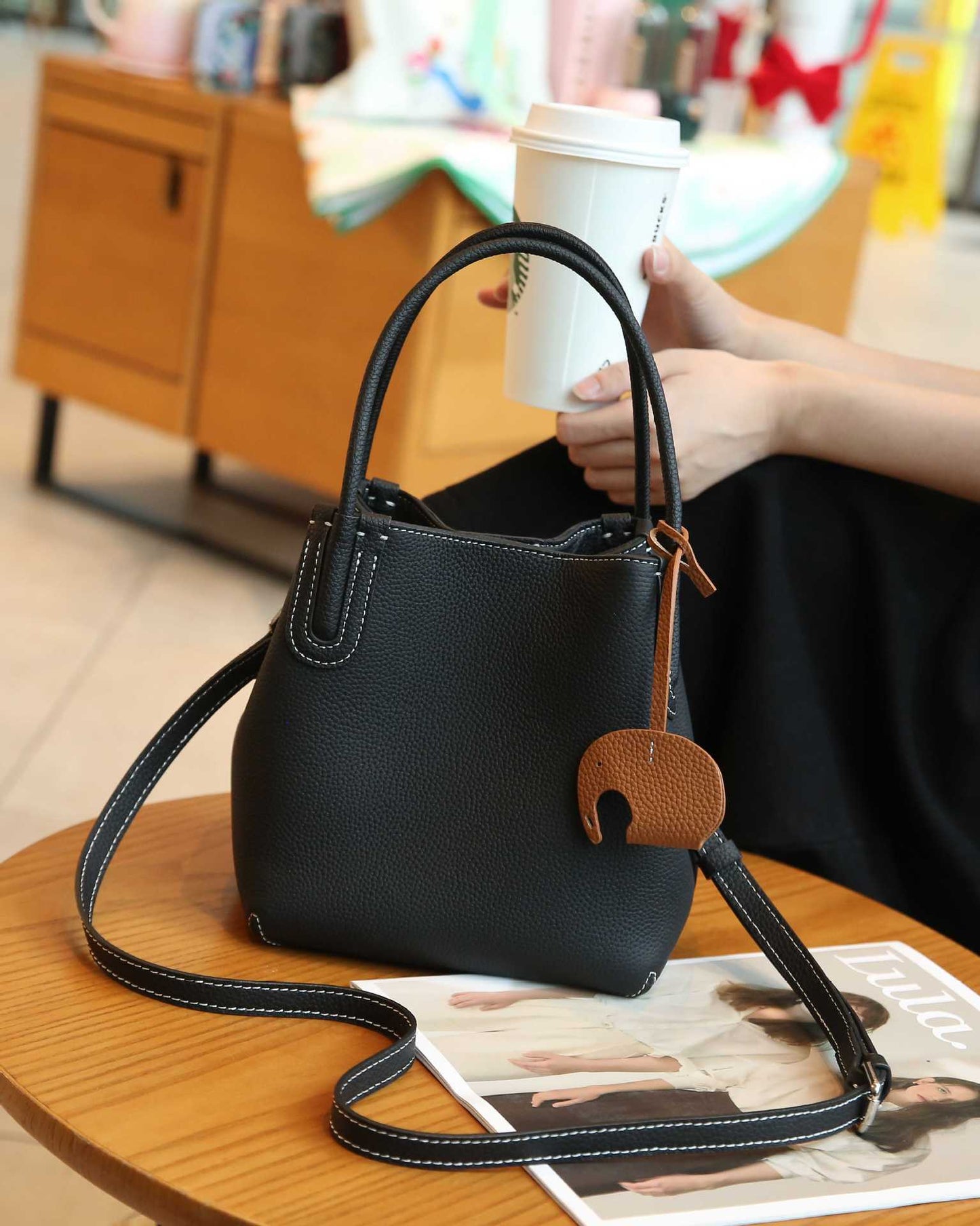 Women's Popular Genuine Leather Vegetable Basket Handbags