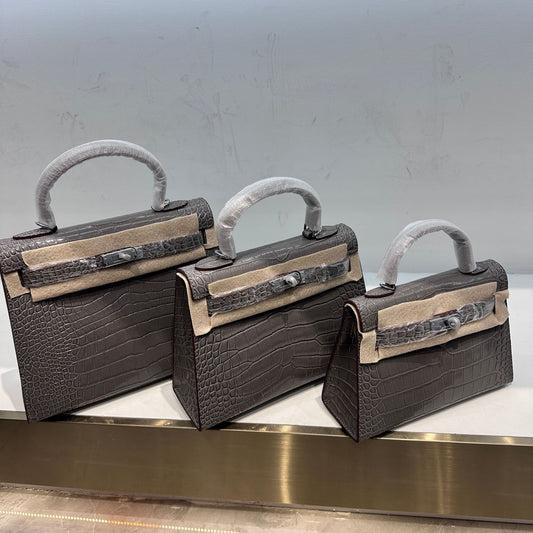 Women's Cowhide Kelly Second Generation Mini Home Handbags