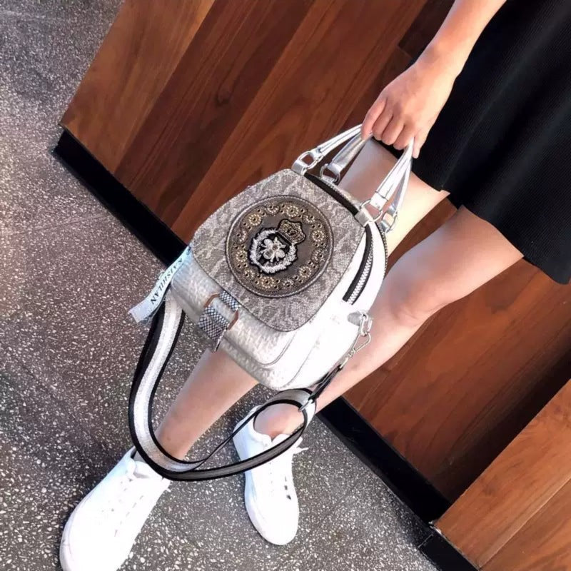 Women's Large Capacity Solid Color Fashion Simple Crossbody Bags