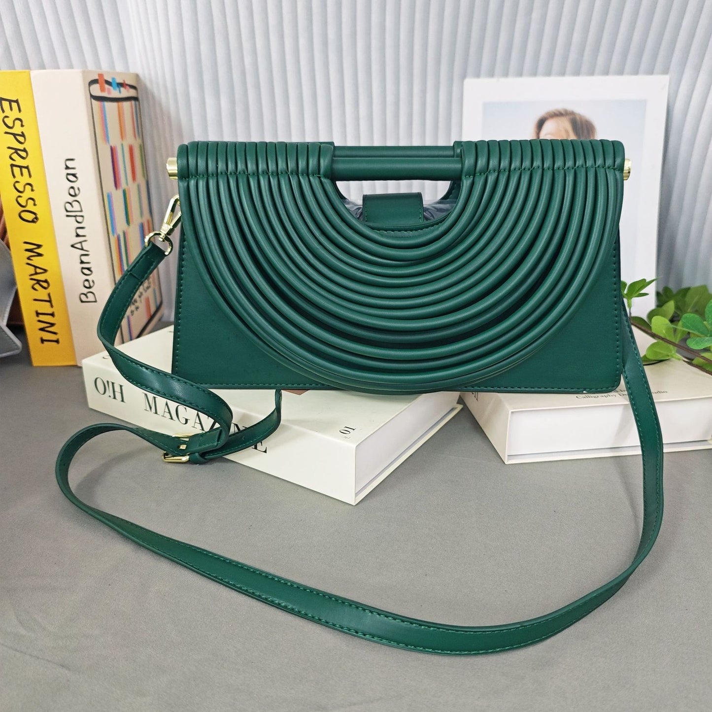 Attractive Casual Versatile Woven Clutch Female Handbags