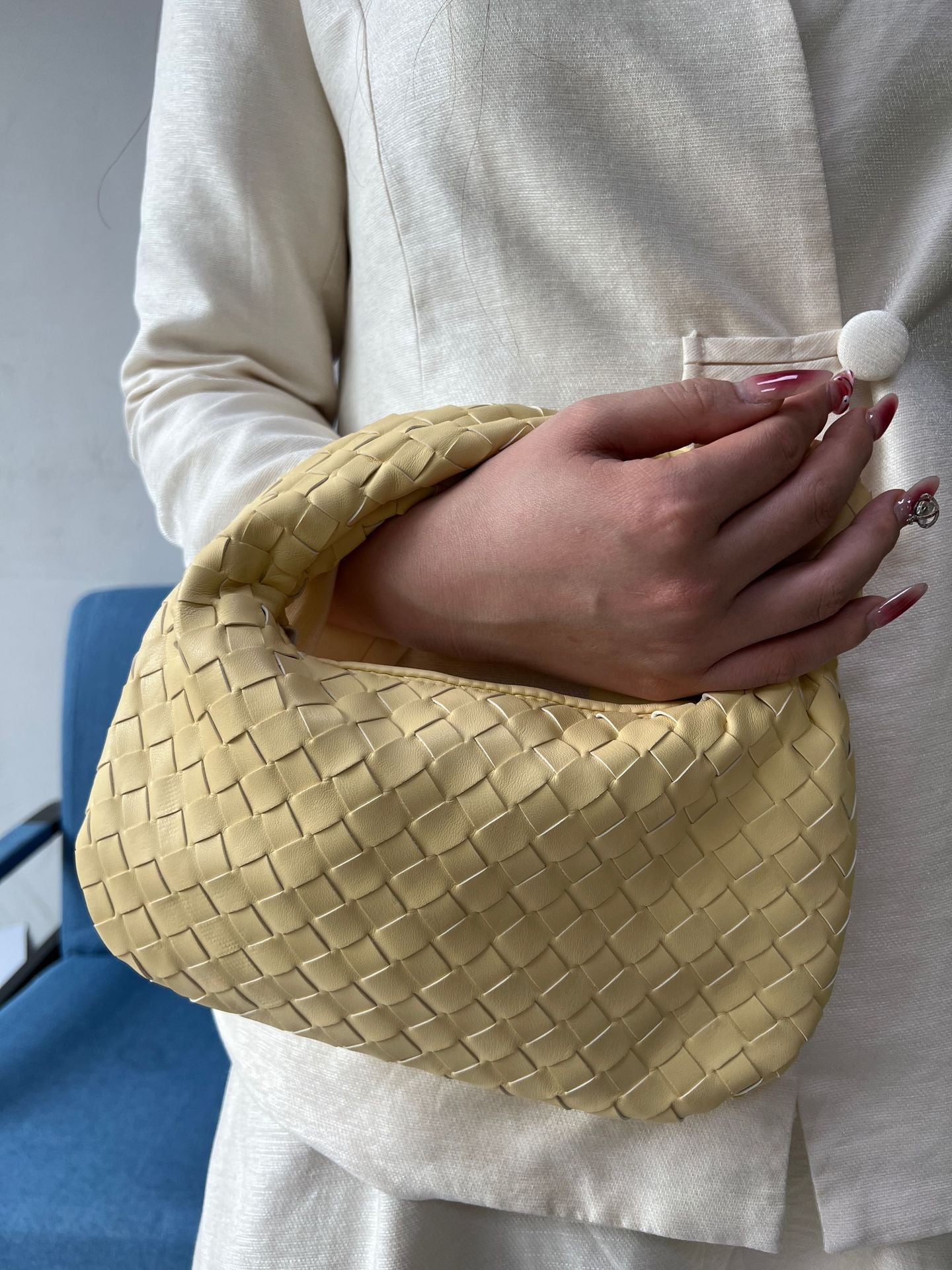 Classic Trendy Cool Hand-woven Horn Portable Handbags