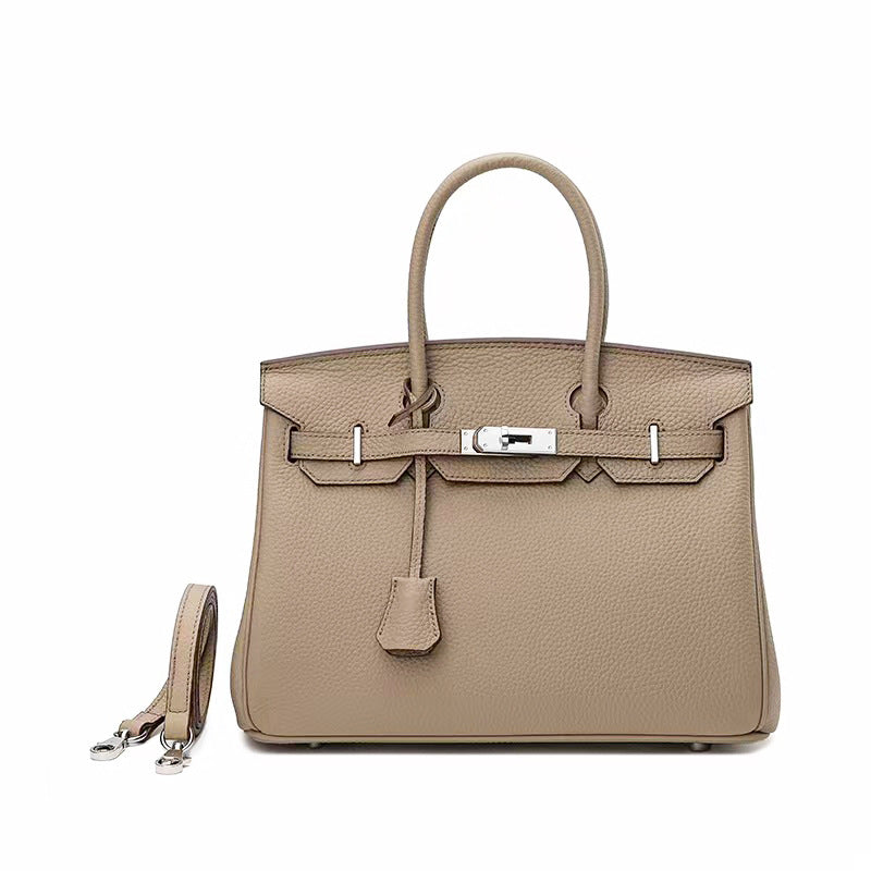 Women's Retro Fashion First Layer Cowhide Genuine Leather Handbags