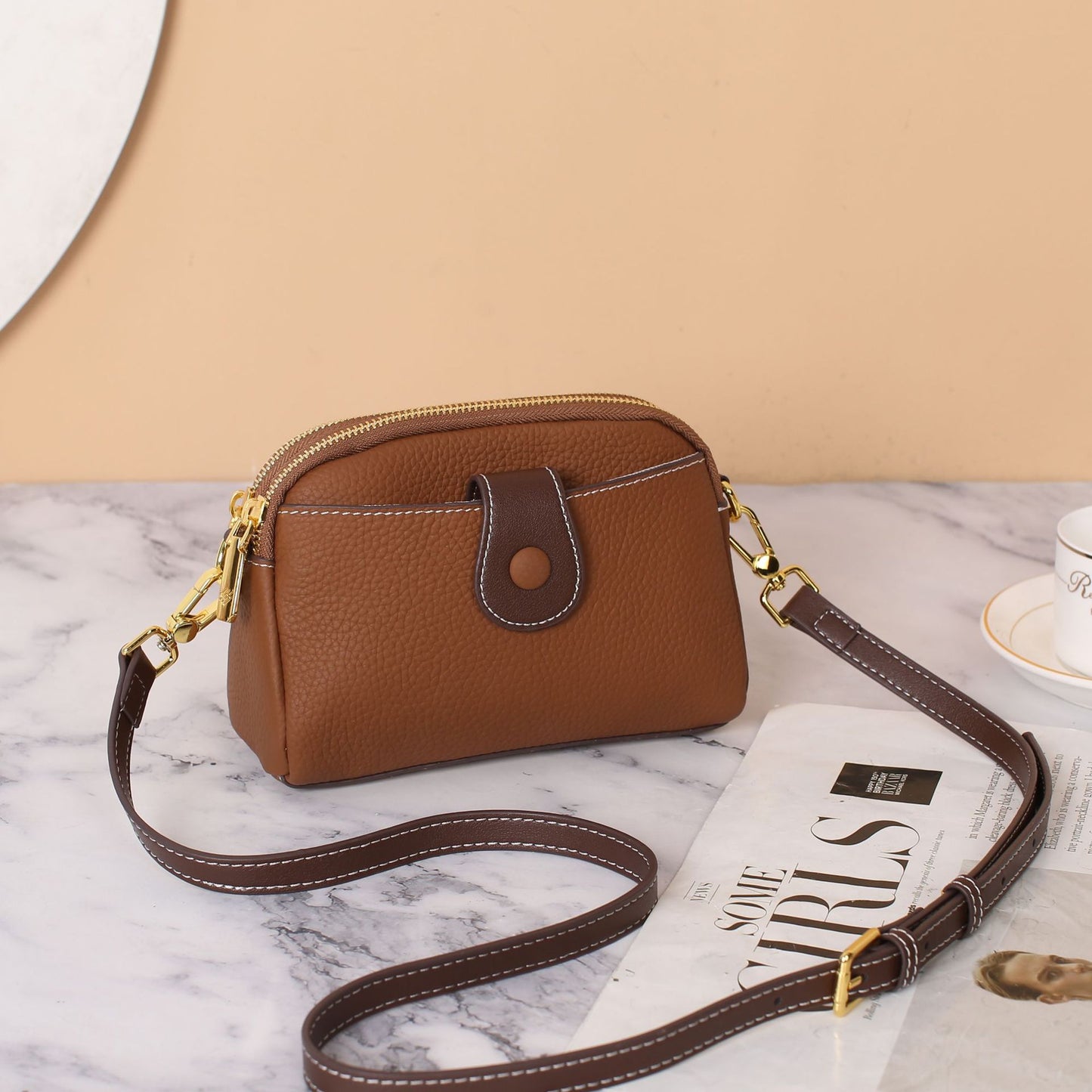 Women's Genuine Leather Fashion First Layer Cowhide Crossbody Bags