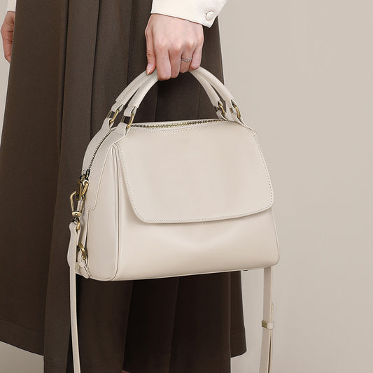 Women's Autumn Mother High-grade Large Capacity Leather Handbags
