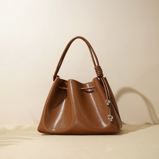 Women's Leather Female Niche Commuter Sense Portable Fashion Shoulder Bags