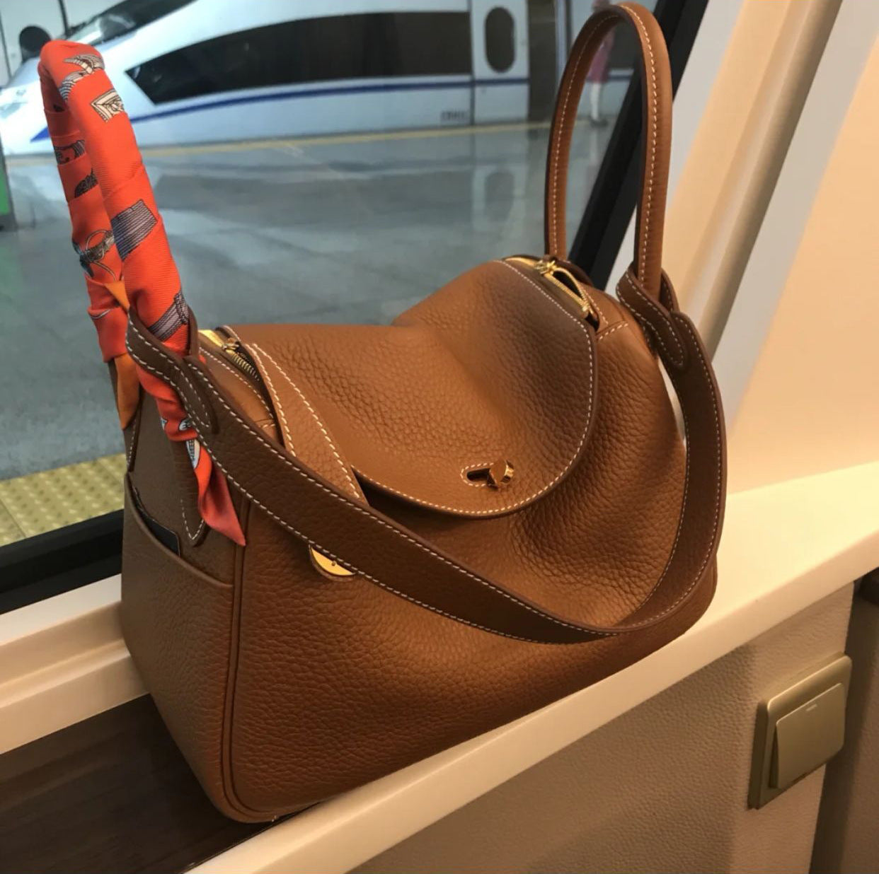 Women's Layer Cowhide Lindy Gold Doctor Portable Bags