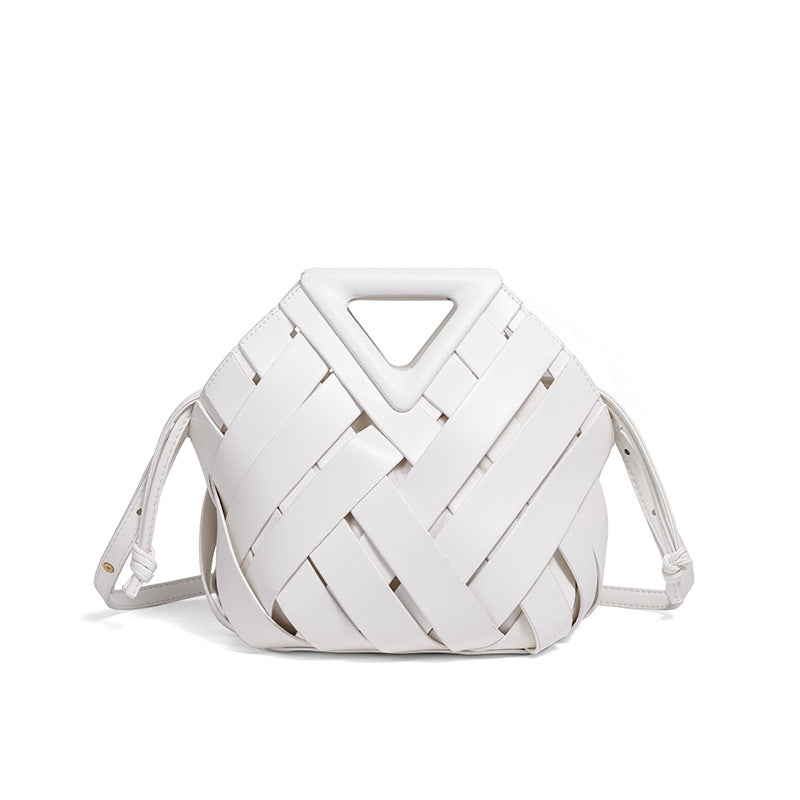 Charming Triangle Hand-held Clip Diamond Woven Handbags